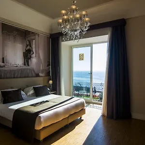 partenope-relais.hotels-amalfi.com/